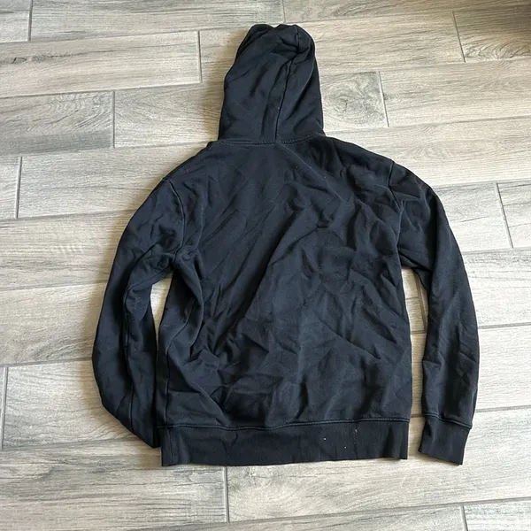 Friends black hoodie Size M - Image 4