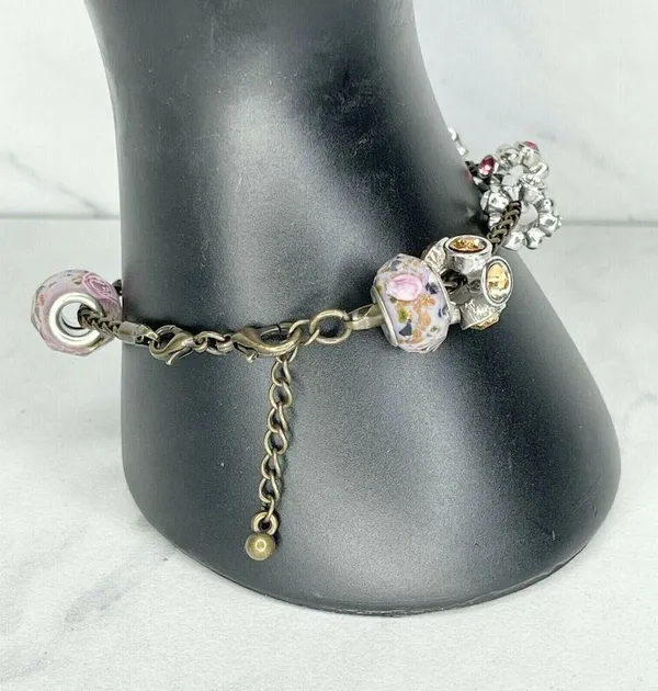 Gold Tone Floral Rhinestone Barrel Charm Beaded Bracelet - Image 5
