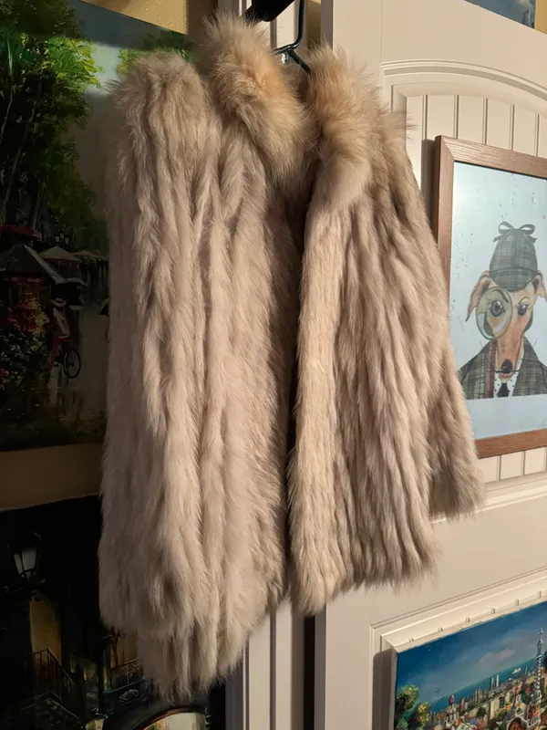 Vintage Fox Fur Coat White Size M - Image 2