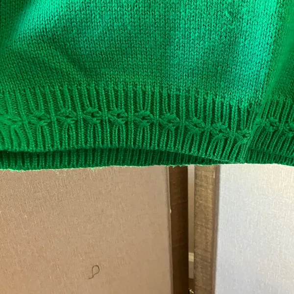 FINAL MARKDOWN Green Sweater Size undefined - Image 6