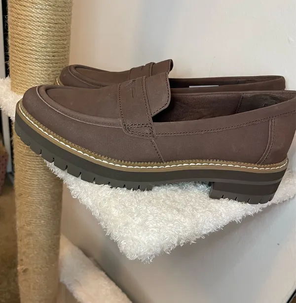 Toms Women’s Shoes - Image 2