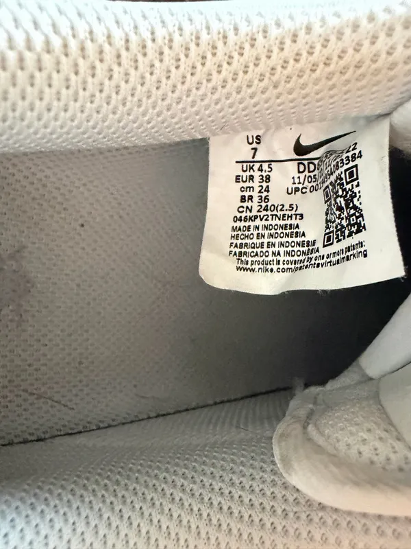 Nike Air Force 1 - Image 3