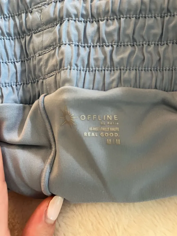 Aerie OFFLINE blue flowy shorts - Image 4