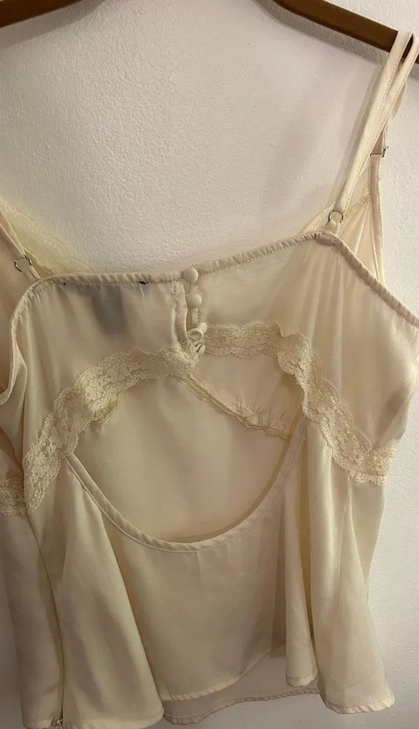 Tan Lace Top Size M - Image 2