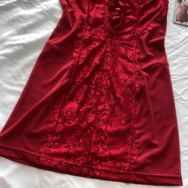 NWT Lace Chemise Red Size M - Image 8