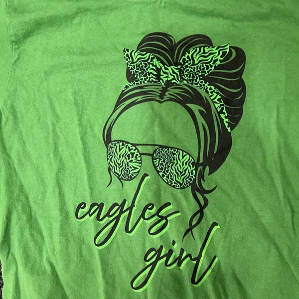 Football Fans Eagles Girl Messy Bun Retro Vintage Women’s Green Medium T-Shirt - Image 2