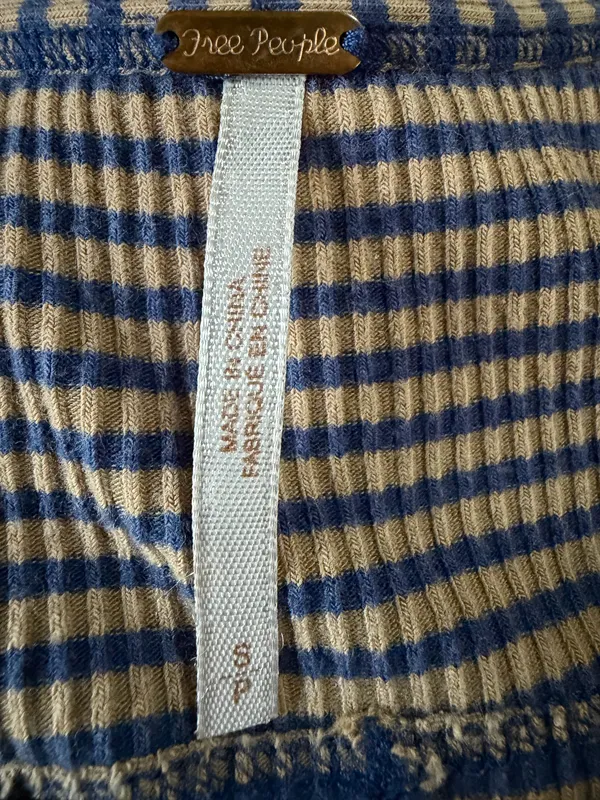 Free People Ribbed Striped V-Neck Tee Blue Tan Stretch Fitted Top Women’s S - Image 5