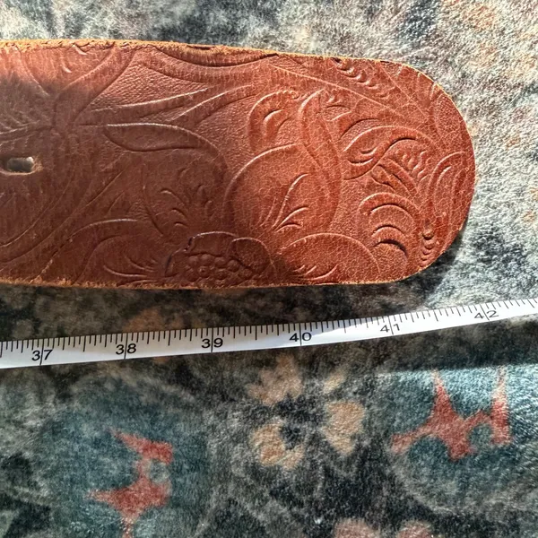 Antoniazzi Firenze Floral Embossed Leather Round Buckle Belt Brown Womens Size M - Image 9
