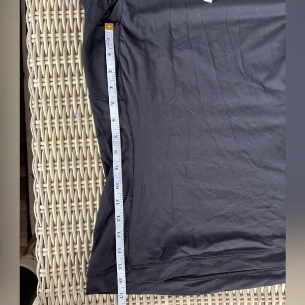 Lululemon It’s Rulu Long‎ Sleeve black Shirt 10 Athleisure streetwear workout - Image 9