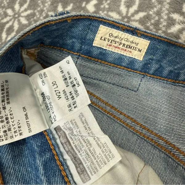 Levi's Premium Original Fit 501s Jeans Distressed Button Fly Blue Size‎ 27 x 30 - Image 8