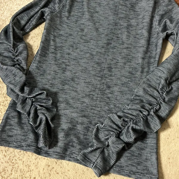 Free People Ruched Sleeve Striped Top Women Small Grey Space Dye Ribbed Knit Tee - Image 7