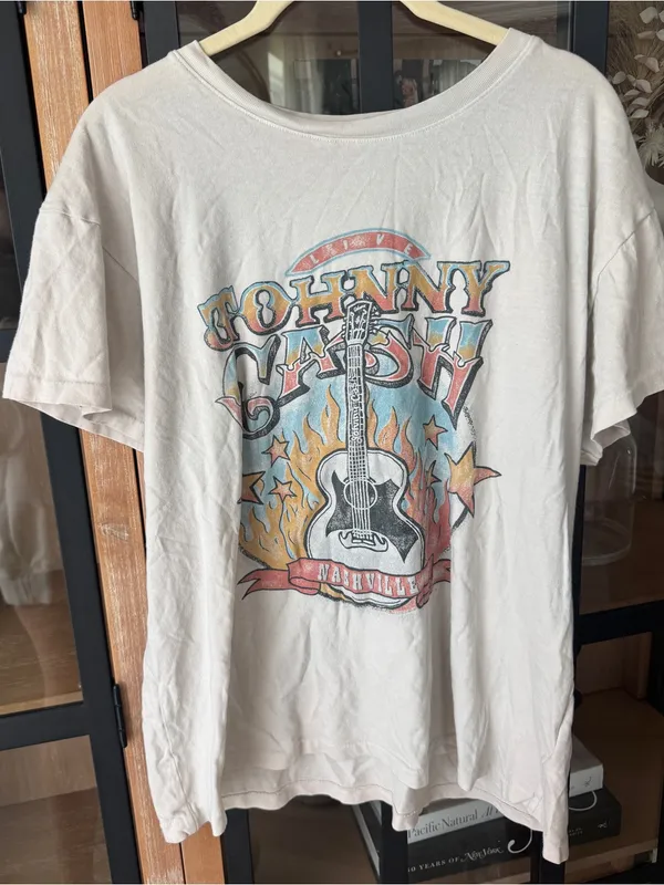 Daydreamer Johnny Cash nashville guitar tee tour stone vintage weekend t-shirt - Image 2