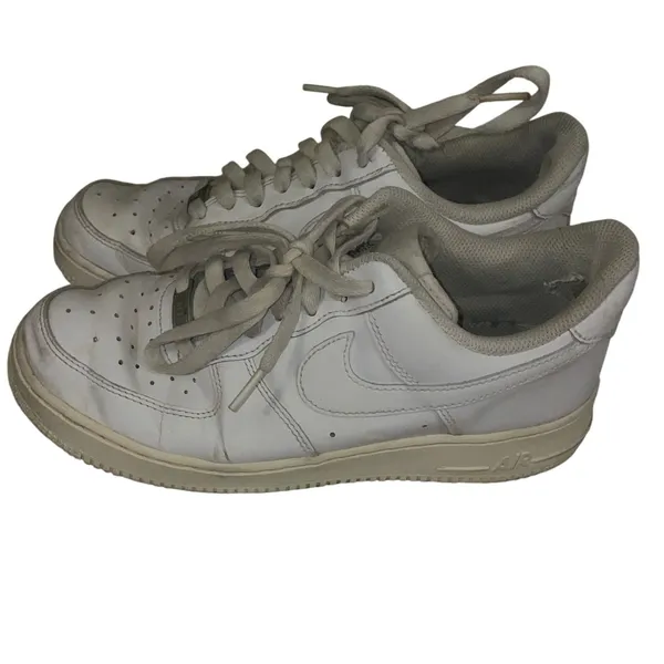 Nike Air Force 1 07 Low Womens White Sneakers Size 8.5 - Image 2