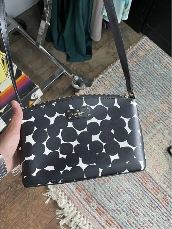 Kate Spade New York black and white circle pattern crossbody bag - Image 2