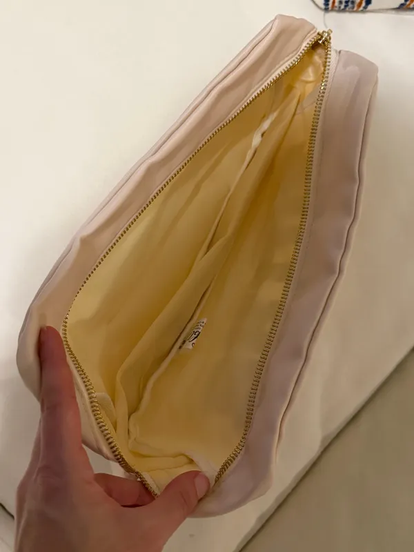 Bride Cosmetics Bag Pink - Image 3