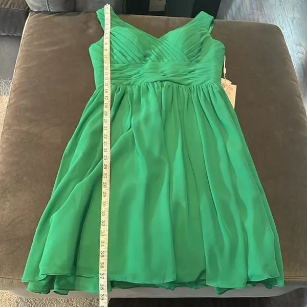 Women’s Green Chiffon V-Neck Short Formal Party Dress Zip Up Back Size L NWT - Image 11