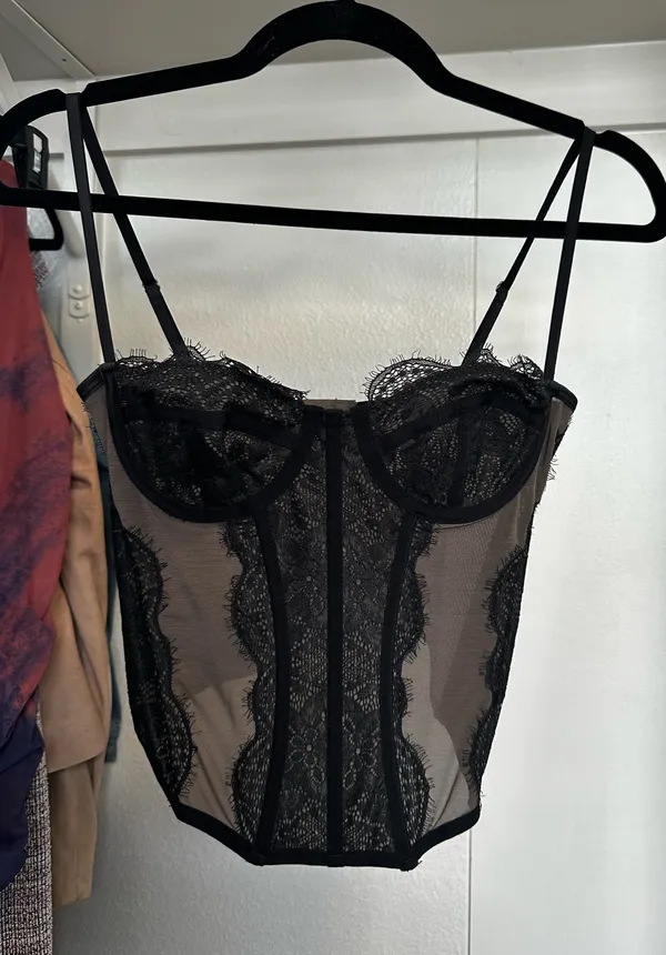Out from under black corset lace top - Image 3