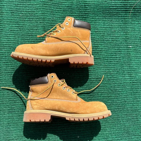 Timberland 6 Inch Premium Waterproof Boot 'Wheat' Nubuck Size 3 Women’s Size 4.5 - Image 2