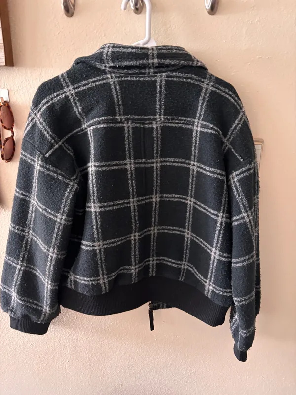 Universal Thread checkered coat - Image 2