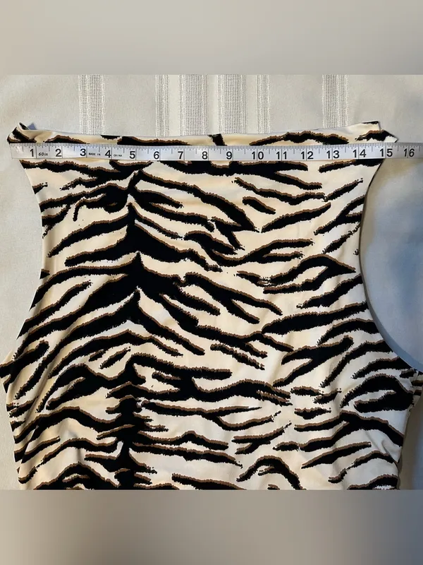H&M Midi Dress Zebra Print Size L Women’s Black and Cream NWT - Image 8