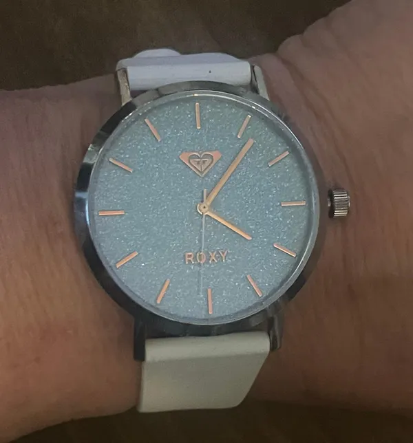 Roxy Take Me To The Beach The Royal Watch - Image 11