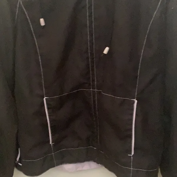 FINAL MARKDOWN Fuda hooded jacket medium - Image 2