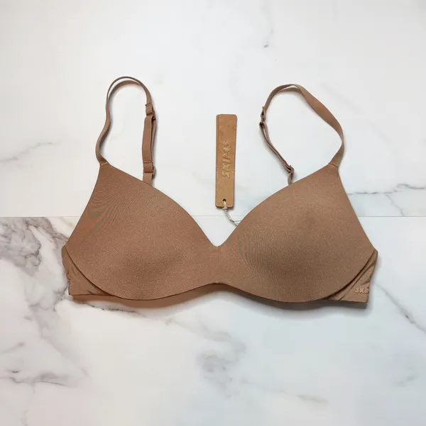 NWT Skims Wireless Form Push-Up Plunge Bra  - Image 2