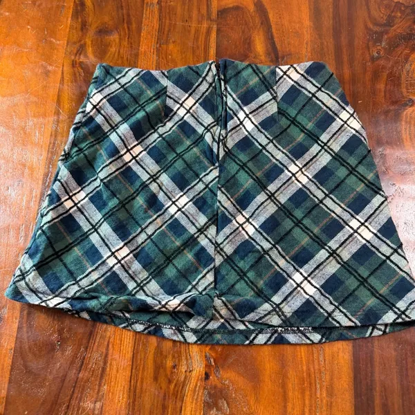 Altar'd State Green Plaid Flannel Mini Skirt Size S A-Line Side Zip G1207V080JD - Image 2