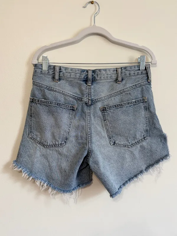 Free People Baggy Tomboy Shorts Size 26 - Image 6