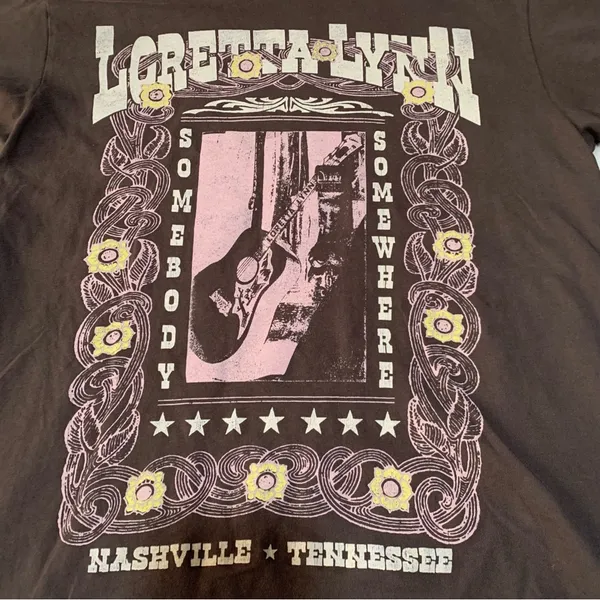 Daydreamer xs Loretta Lynn short sleeve brown shirt - Image 8