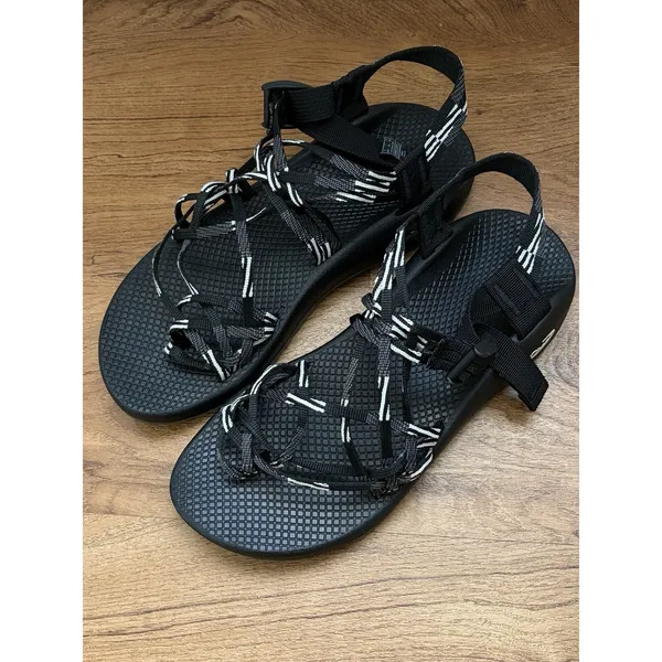 Chacos Strappy Sandal Women W10 Scatter Black White Triple Weave Adjust Straps - Image 3
