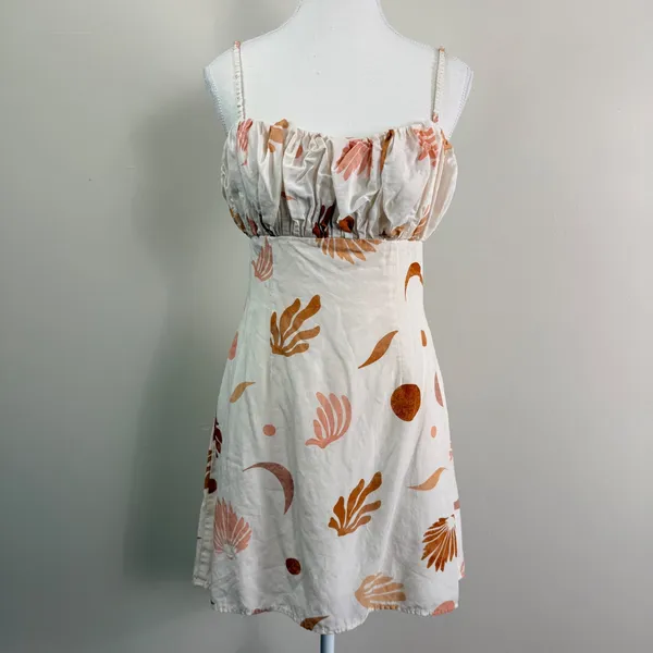 ASTR The Label Claramae Mini Dress Cream Linen Blend Celestial Open Back Medium - Image 3