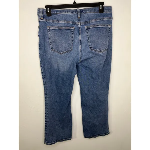 J. Crew Mid Rise Flare Crop Jeans Women's Size 32 Medium Wash Denim - Image 3