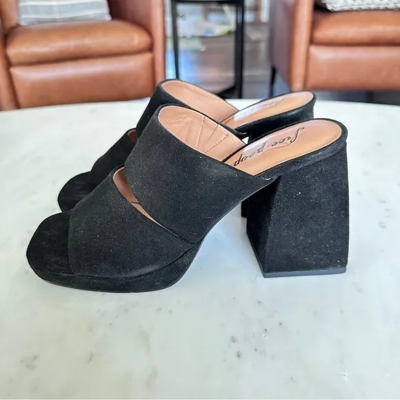 Free People Love is Everywhere Black Velvet Platform Sandals Women's Size 11‎ - Image 4