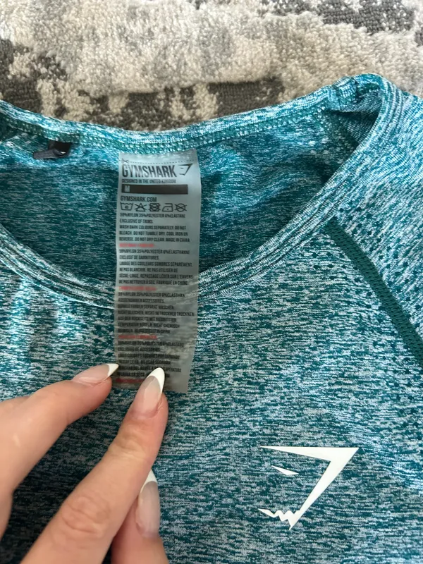 Gymshark Vital Seamless Long Sleeve Crop Top - Image 4