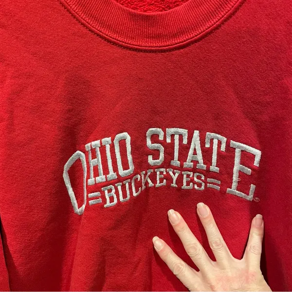 Vintage 80s-90s Jerzees red Ohio State Buckeyes embroidered logo sweatshirt - Image 5