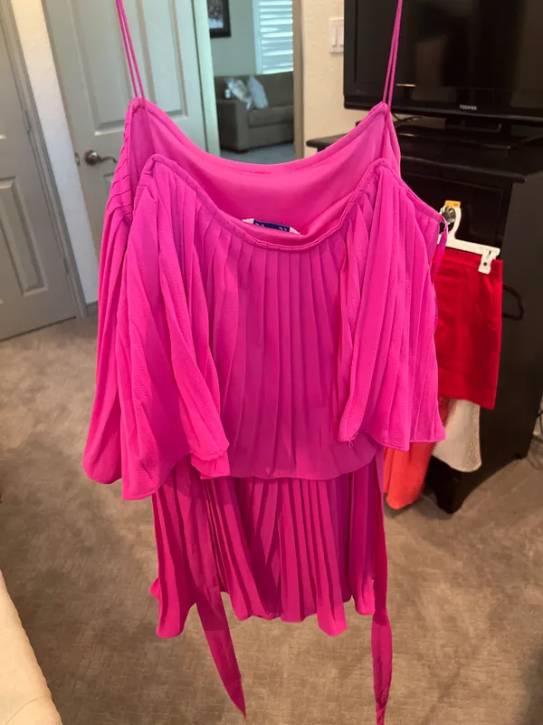 Pink Pleated Romper - Image 3