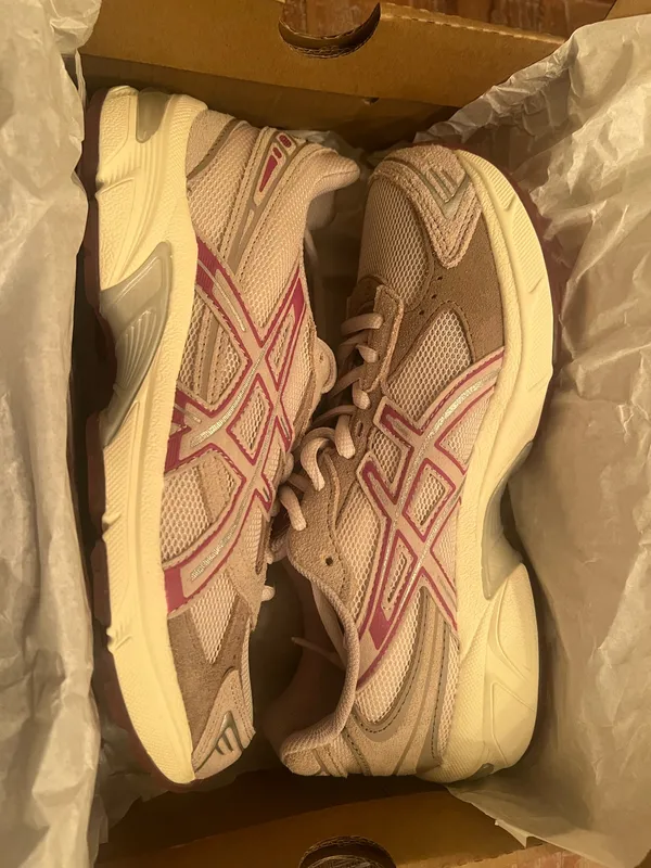 ASICS GEL-1130 Women’s Running Sneakers Oatmeal/Peyote Retro Trainer Size 7 NIB - Image 4