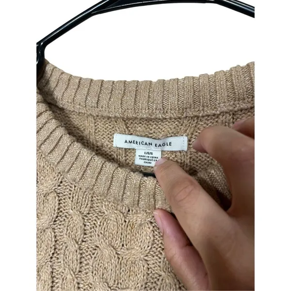 American Eagle Tan Cable Knit Sweater Size Large‎ - Image 4