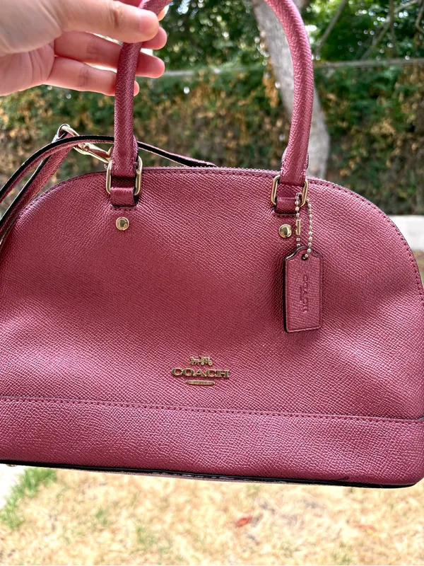 Coach Crossbody Handbag With Long Strap Gold Hardware Metallic Red/Pink - Image 2