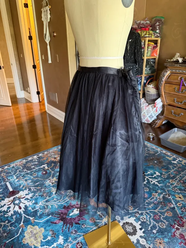 Black Skirt Size L - Image 5