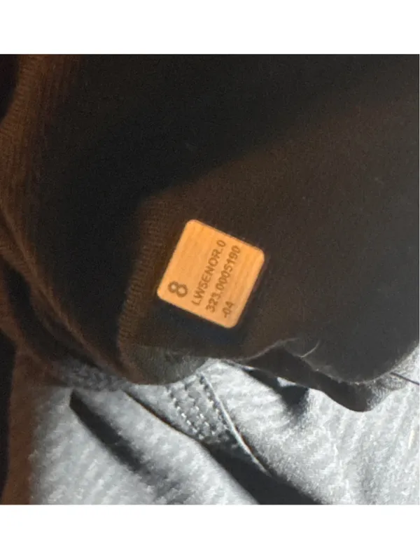 Lululemon Jogger Sz 8 Pants Black 30” inseam - Image 7