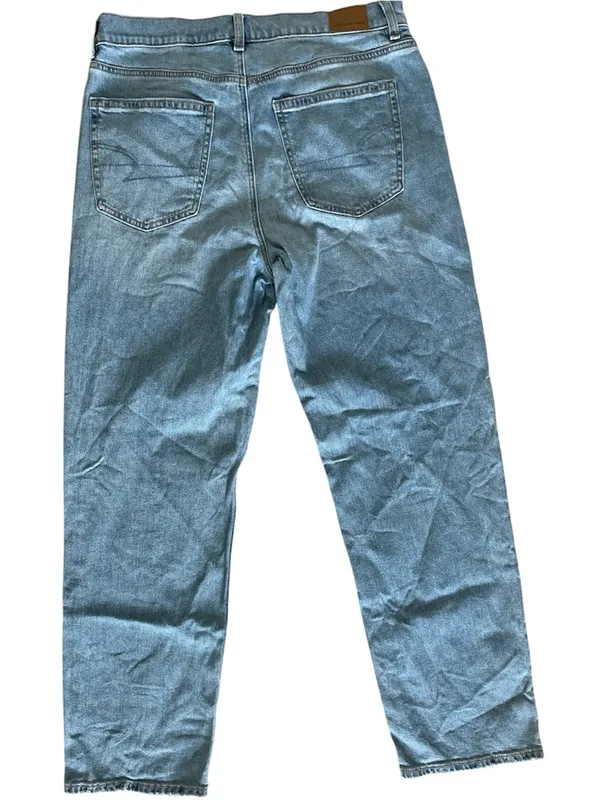 American Eagle Super High Rise Straight Jeans Size 12 Womens Light Wash Blue - Image 4