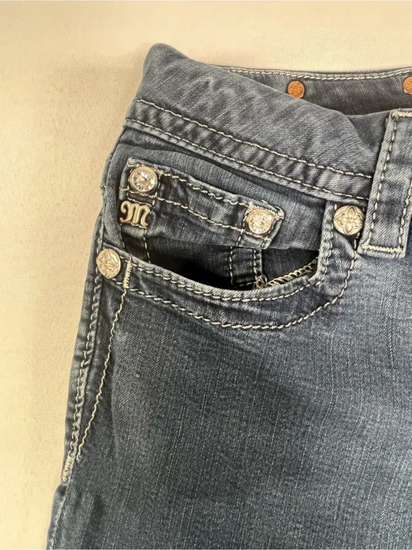 ⁠Miss Me Mid-Rise Easy Bootcut Embellished Sequins Studs Womens Jeans Size 30 - Image 4