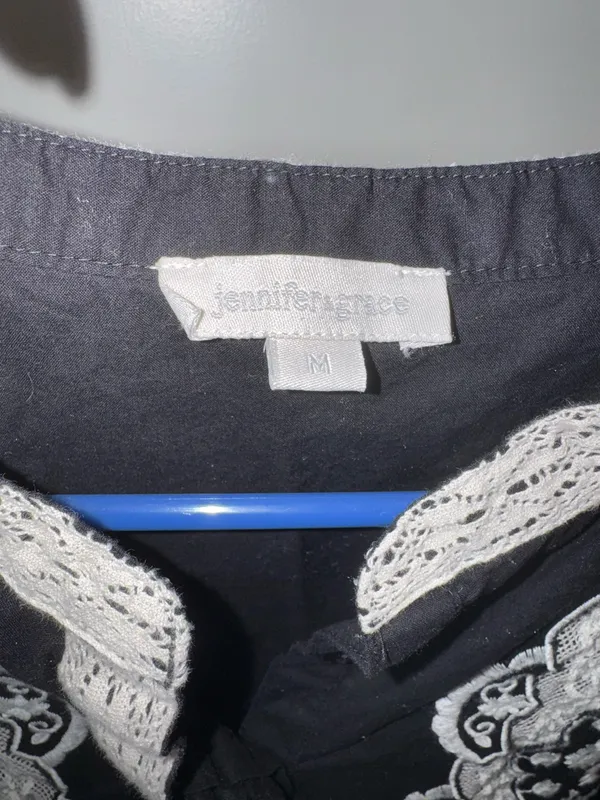 Jennifer & Grace Black Size M - Image 2