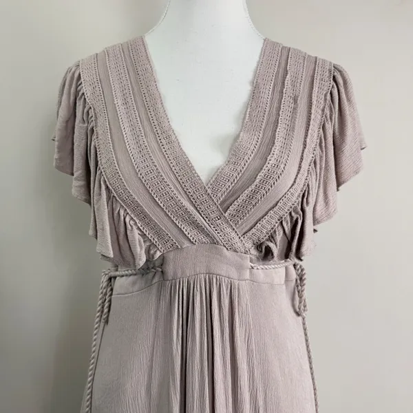 Baltic Born Jennifer Deep V Maxi Dress Small Taupe Crochet Flutter Sleeve Boho L - Image 10
