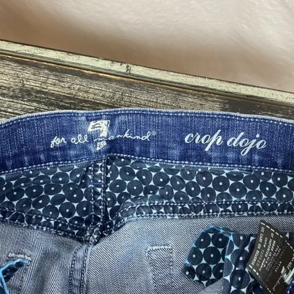 7 For All Mankind Blue Cropped Dojo Low Rise Jeans 26 - Image 4