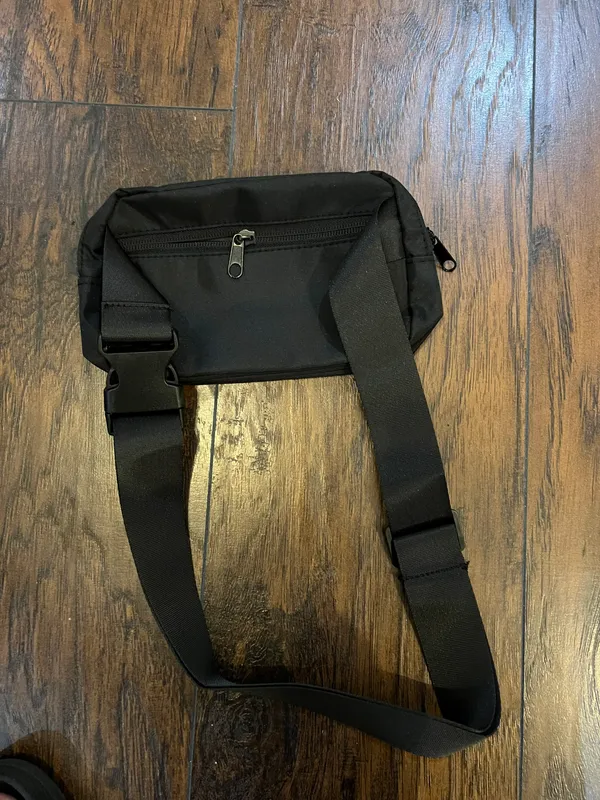 Virginia Tech belt bag Black - Image 4