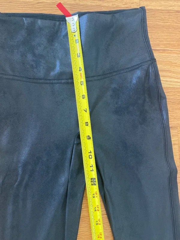 SPANX Faux Leather Leggings Women’s Black Sz Medium High Rise Shaping Pants NWOT - Image 4