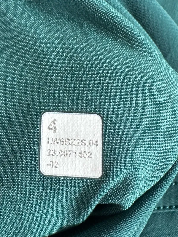 Lululemon Adapted‎ State High Rise Cropped Jogger 23 Size 4 Green NWT - Image 8